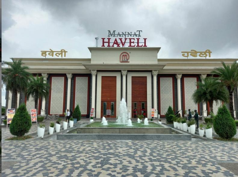Mannat Haveli Hotell Kurukshetra Eksteriør bilde