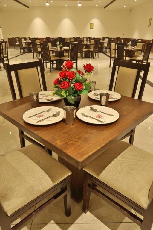 Mannat Haveli Hotell Kurukshetra Eksteriør bilde